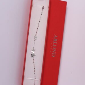 أسورة ثلاث فراشات